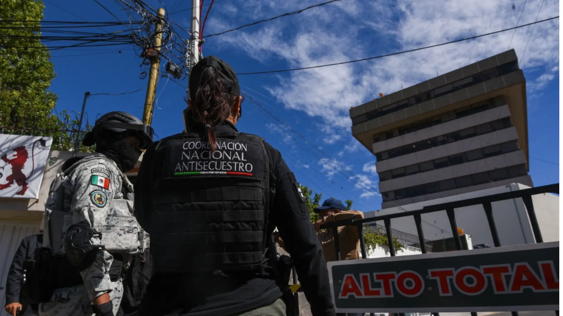 Senado aprueba reforma que amplía facultades de la SSPC